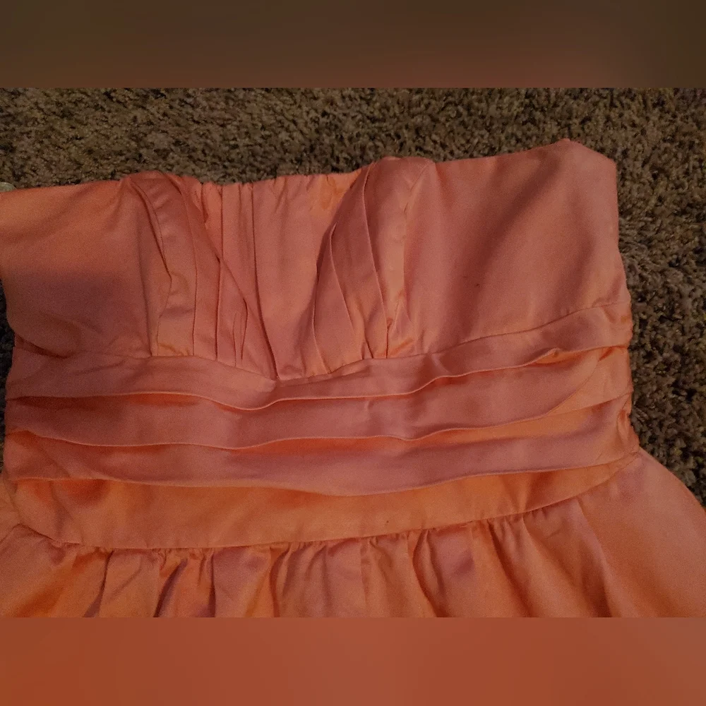 David's Bridal Bridesmaids dress - Picture 2 of 8